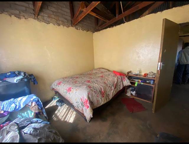 2 BEDROOM HOUSE FOR SALE IN KATLEHONG SOUTH